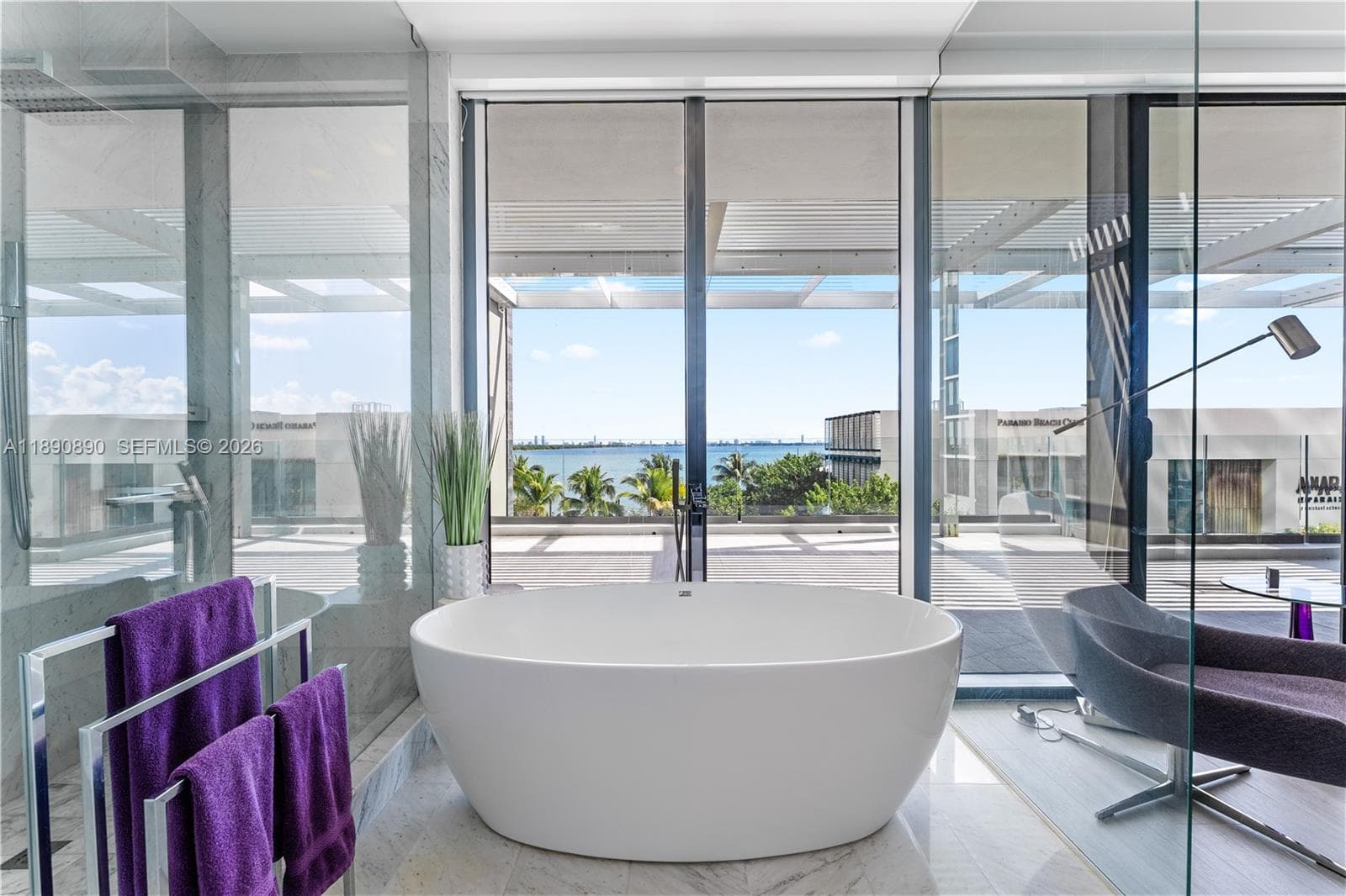 soaking tub with a view!