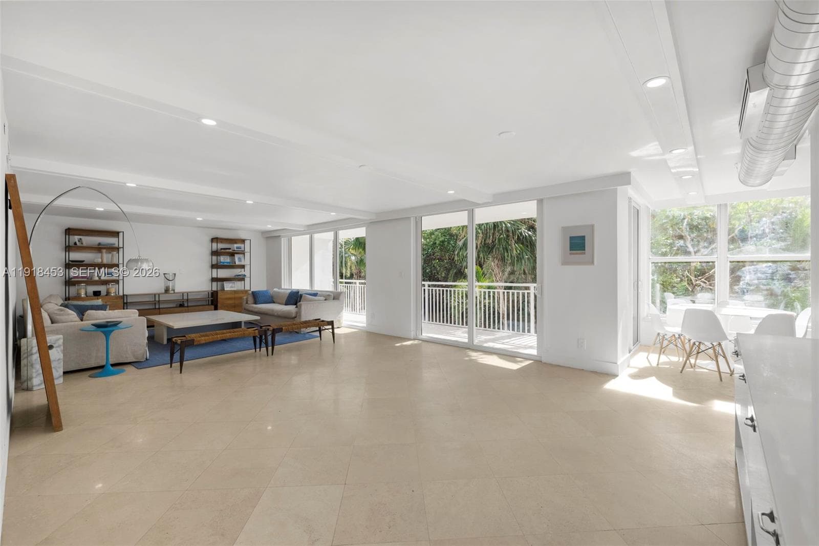 VERY SPACIOUS LIVING - DINING