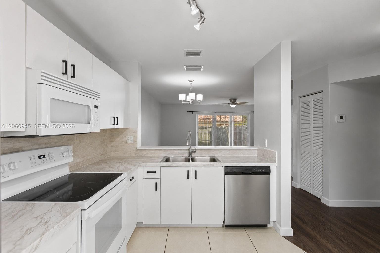 Virtual Staging