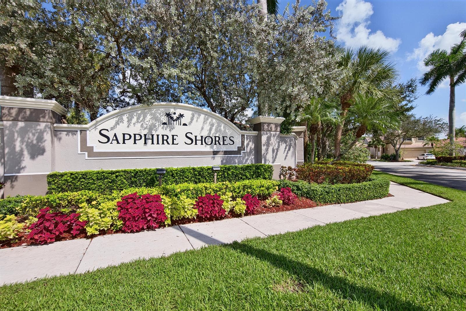 Sapphire Shores